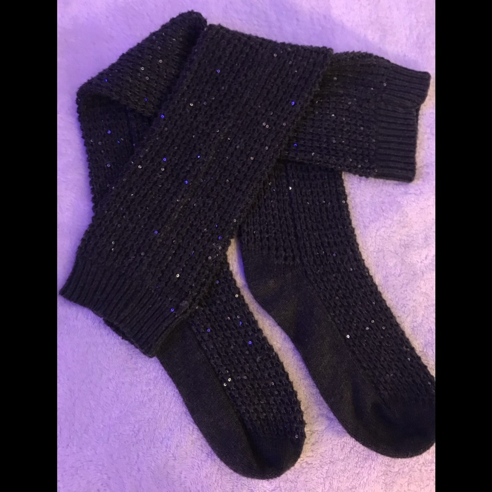 Knee-high socks ✨